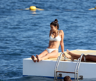 Sofia Resing feet photo 1