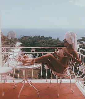 Sofia Resing feet photo 7