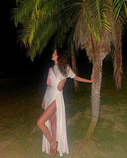 Sofia Resing feet photo 9