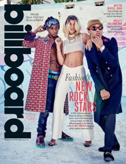 Sofia Richie feet photo thumbnail