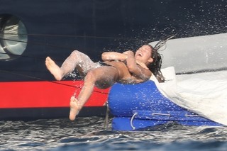 Sofia Richie feet photo thumbnail