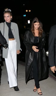 Sofia Richie feet photo thumbnail