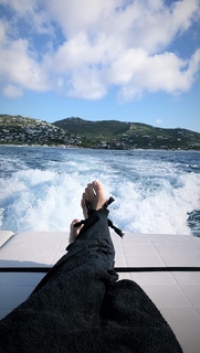 Sofia Richie feet photo thumbnail