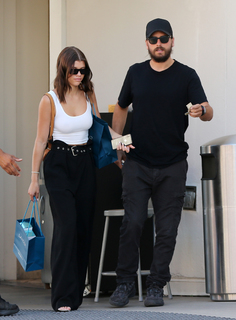 Sofia Richie feet photo thumbnail