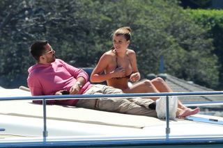 Sofia Richie feet photo thumbnail