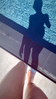 Sofia Richie feet photo thumbnail