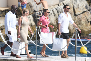 Sofia Richie feet photo thumbnail