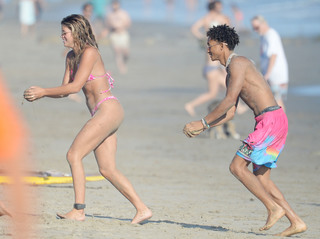 Sofia Richie feet photo thumbnail