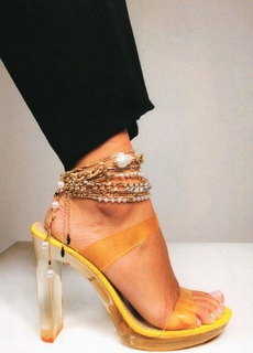 Sofia Richie feet photo thumbnail