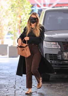 Sofia Richie feet photo thumbnail