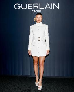 Sofia Richie feet photo thumbnail