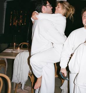 Sofia Richie feet photo thumbnail