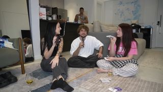 Sofia Santino feet photo thumbnail