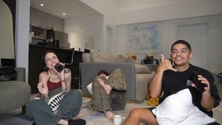 Sofia Santino feet photo thumbnail