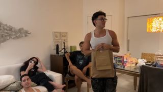 Sofia Santino feet photo thumbnail