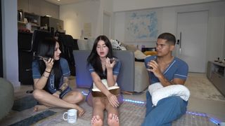 Sofia Santino feet photo thumbnail