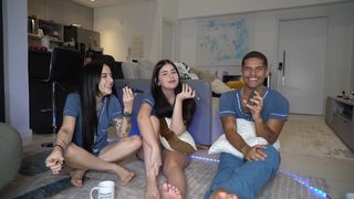 Sofia Santino feet photo thumbnail