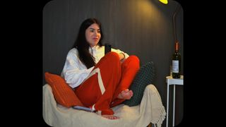 Sofia Santino feet photo 9