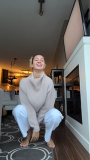 Sofia Wylie feet photo 2