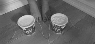 Sofie Dossi feet photo thumbnail
