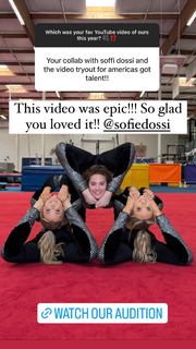 Sofie Dossi feet photo thumbnail