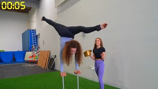 Sofie Dossi feet photo thumbnail