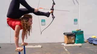 Sofie Dossi feet photo thumbnail
