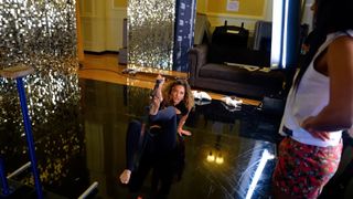 Sofie Dossi feet photo thumbnail