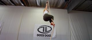 Sofie Dossi feet photo thumbnail