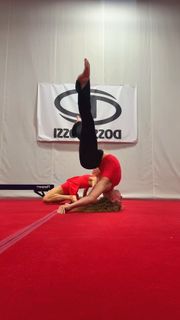 Sofie Dossi feet photo 13