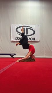 Sofie Dossi feet photo 12