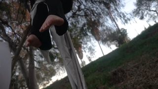 Sofie Dossi feet photo 1