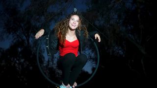 Sofie Dossi feet photo 19