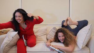 Sofie Dossi feet photo 4