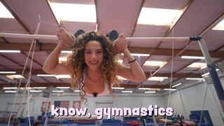 Sofie Dossi feet photo 2