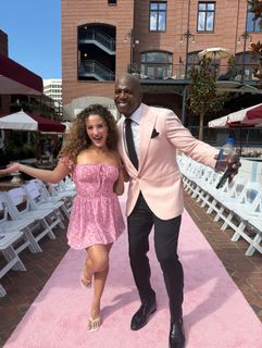 Sofie Dossi feet photo 10