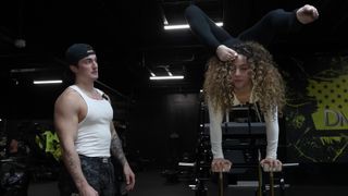 Sofie Dossi feet photo 6