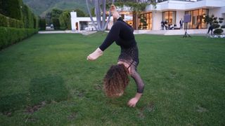 Sofie Dossi feet photo 10
