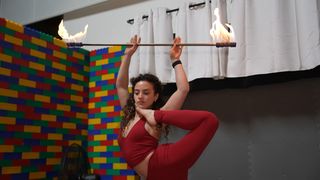 Sofie Dossi feet photo 6