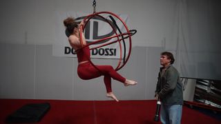 Sofie Dossi feet photo 3