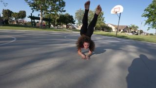 Sofie Dossi feet photo 10