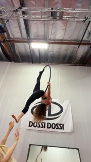 Sofie Dossi feet photo 7