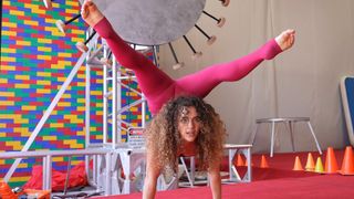 Sofie Dossi feet photo 9