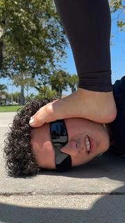 Sofie Dossi feet photo 16