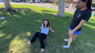 Sofie Dossi feet photo 8