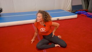 Sofie Dossi feet photo 6
