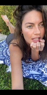 Sofía Jiménez feet photo 4