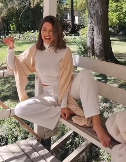 Sofía Jiménez feet photo 16