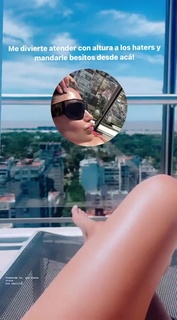 Sofía Jiménez feet photo 3