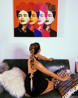 Sofía Reyes feet photo thumbnail